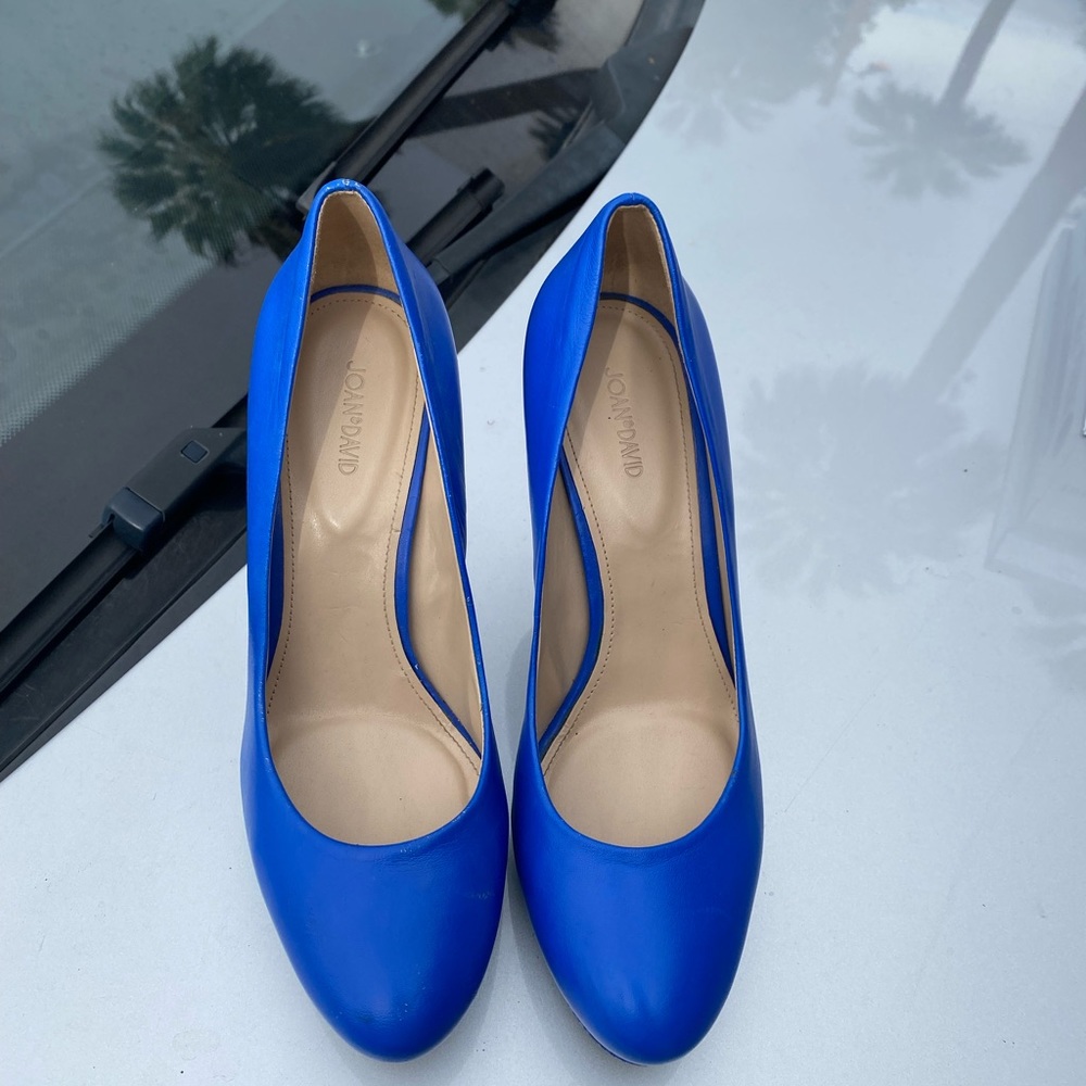 Joan David Pumps